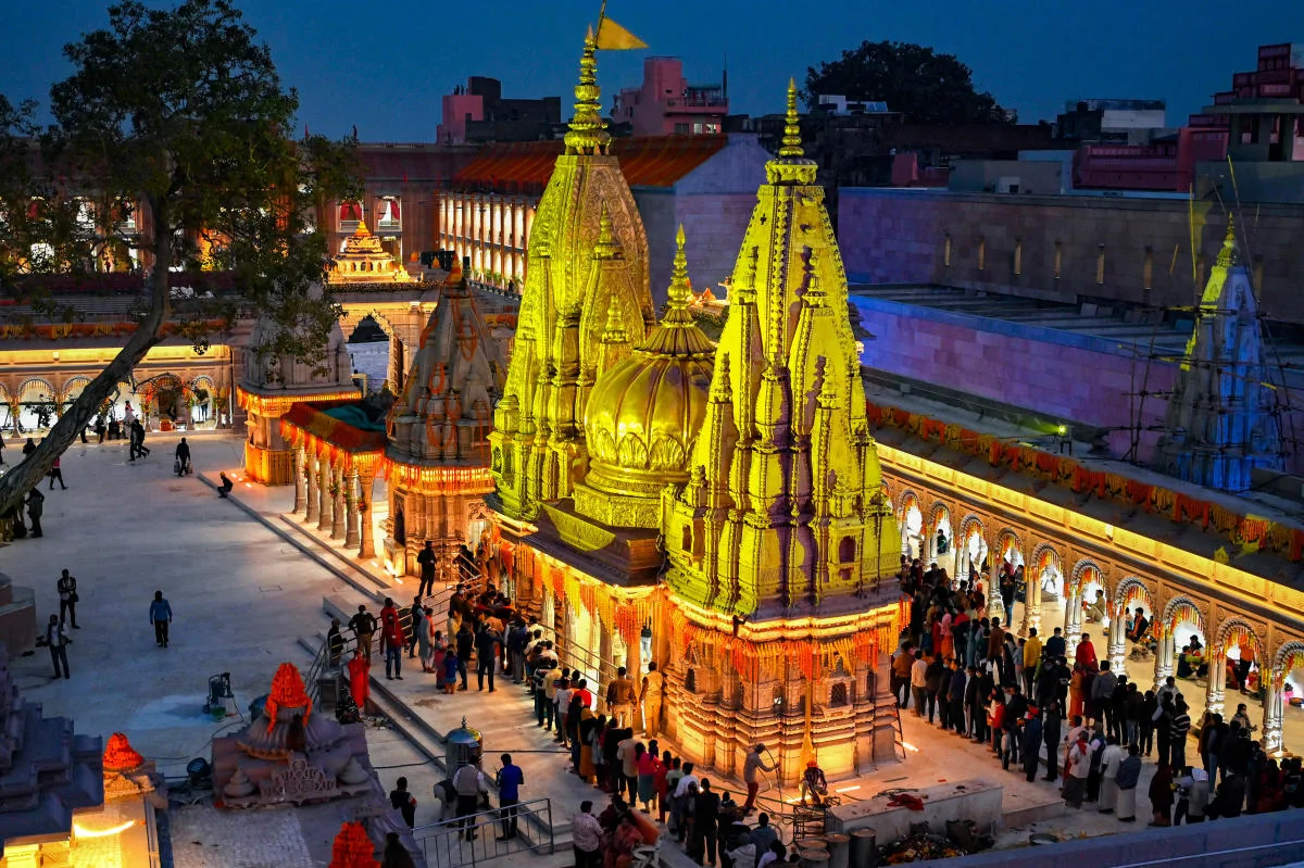 Kashi Vishwanath travel from Varanasi with Kashi Marg Yatra